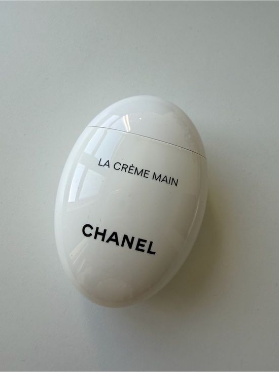 CHANEL Other - CHANEL White La Crème Main Portable Hand Cream (no box, brand new, never used)